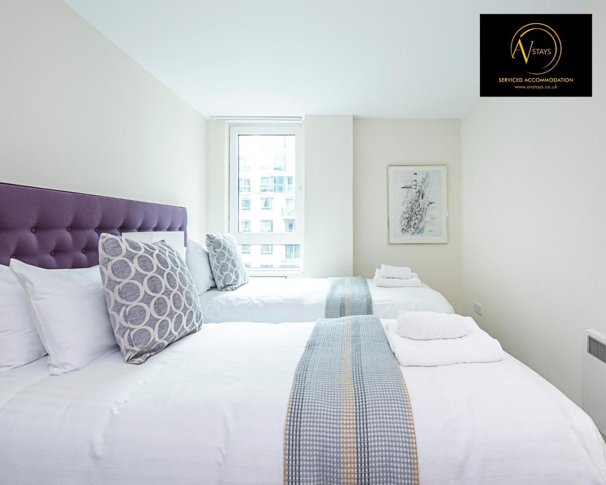 2 Bedroom Apartment ลอนดอน ภายนอก รูปภาพ