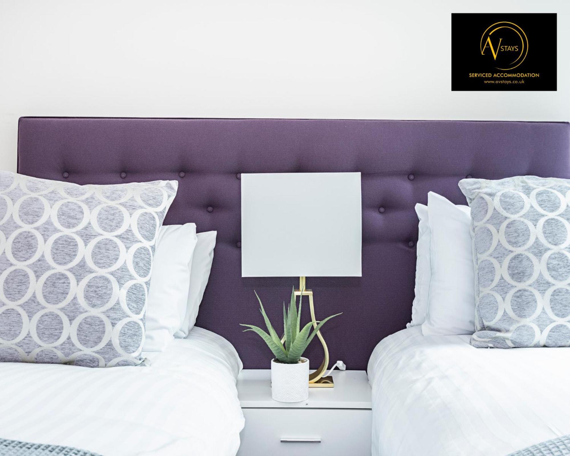 2 Bedroom Apartment ลอนดอน ภายนอก รูปภาพ