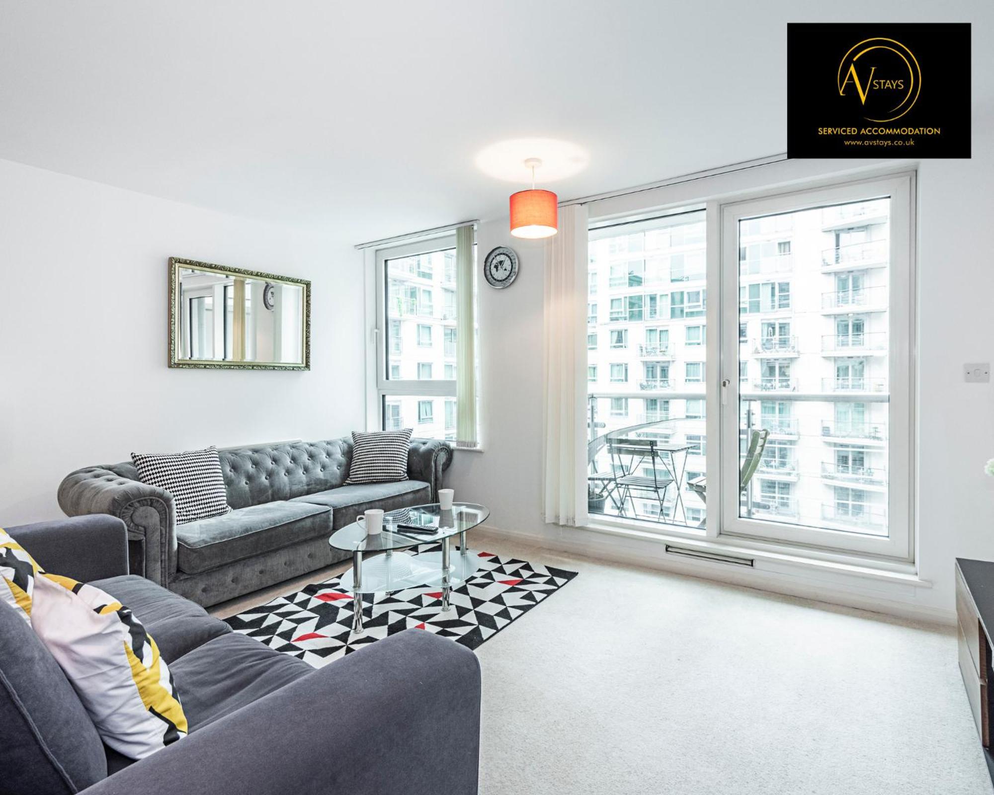2 Bedroom Apartment ลอนดอน ภายนอก รูปภาพ